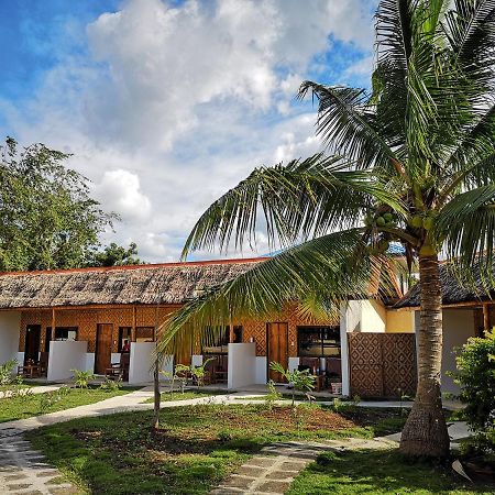 Native House Resort By Cocotel Moalboal Exterior foto